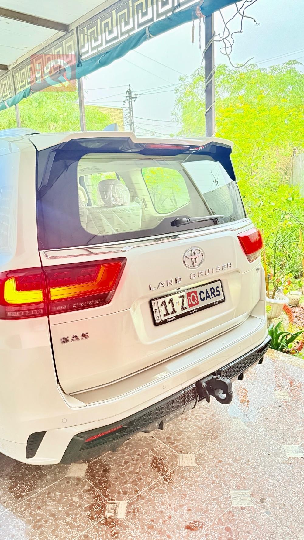 تويوتا لاندكروزر